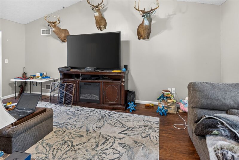 110 Chrie Ln — photo 7