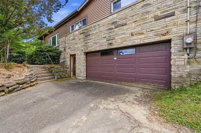 452 E McMurray Ct — photo 4