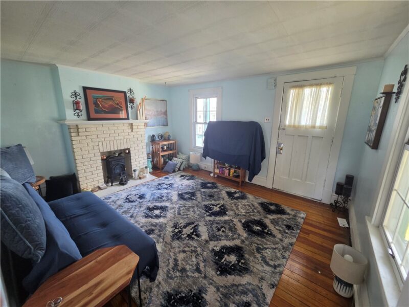 125 Bertha Avenue — photo 4