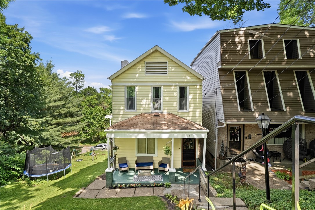 141 E Steuben — photo 1