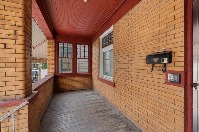 61 Garfield St — photo 3