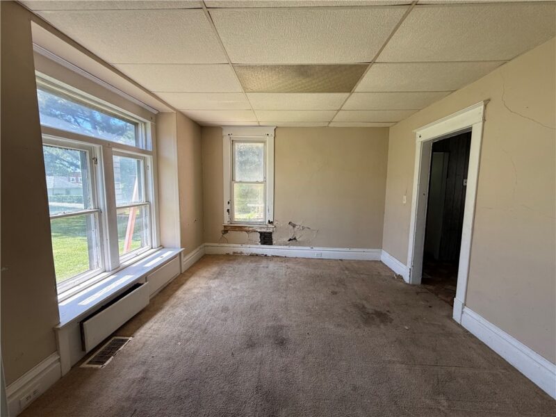 818 S Oakland Ave — photo 8