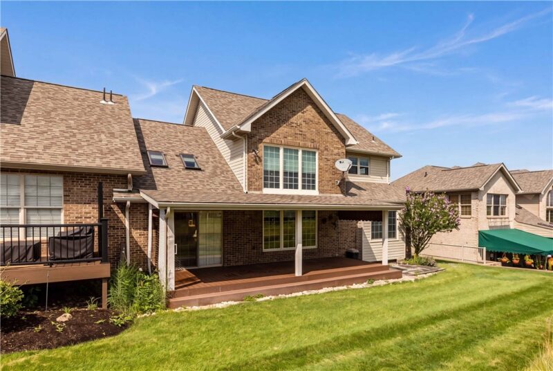 1027 Blackthorne Dr A — photo 4