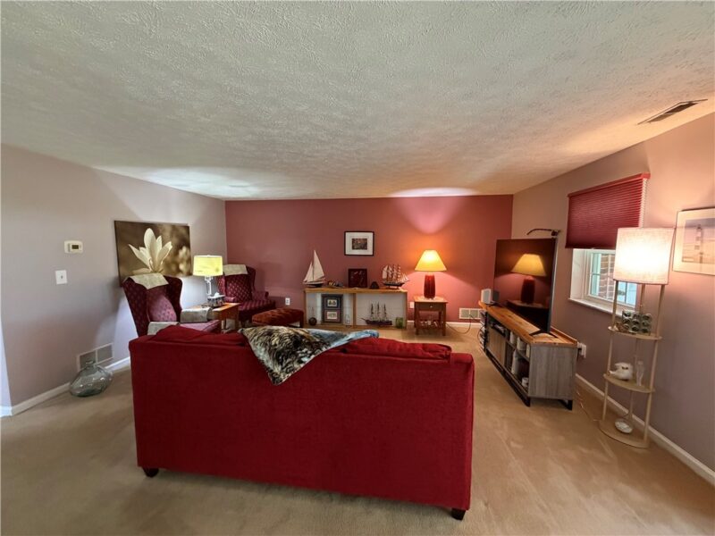 105 Woodstone Ln 61 — photo 8