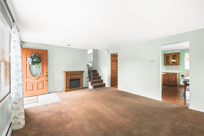 2422 Silver Oak Place — photo 4