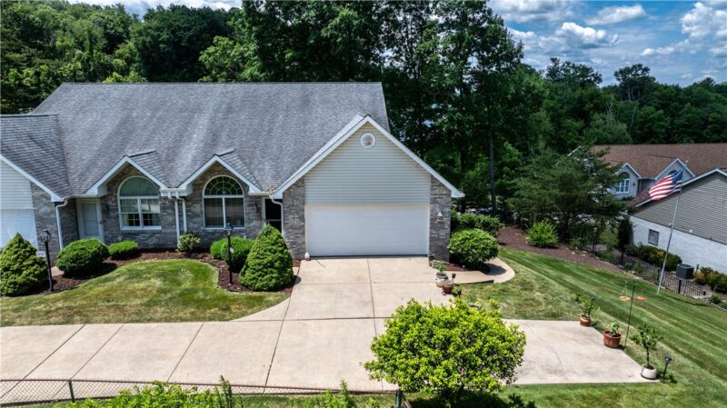 228 Country View Drive — photo 2