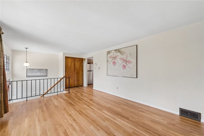 1502 Wesley Street — photo 4