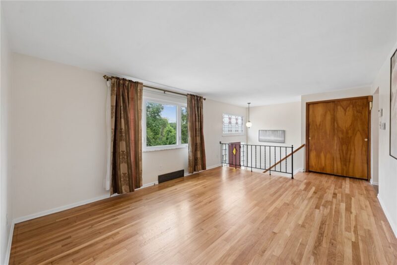 1502 Wesley Street — photo 5