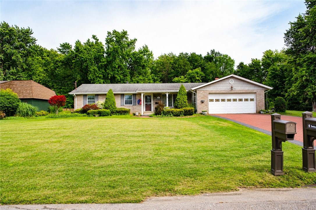 1092 Williams Dr — photo 1