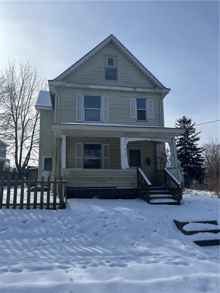 824 Franklin Avenue — photo 1