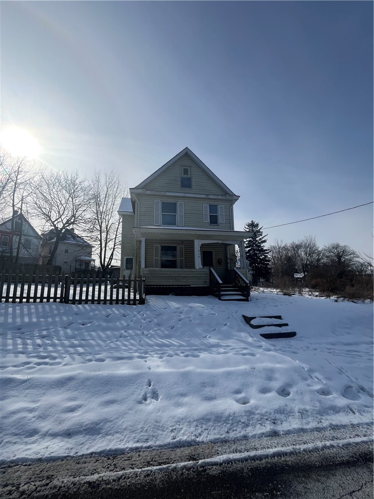 824 Franklin Avenue — photo 2