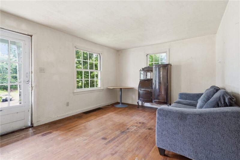 93 Adams Dr — photo 4