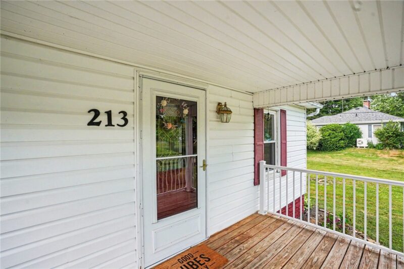 213 Morrison Ave — photo 3