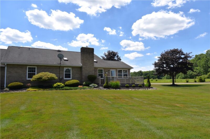 114 Club House — photo 7