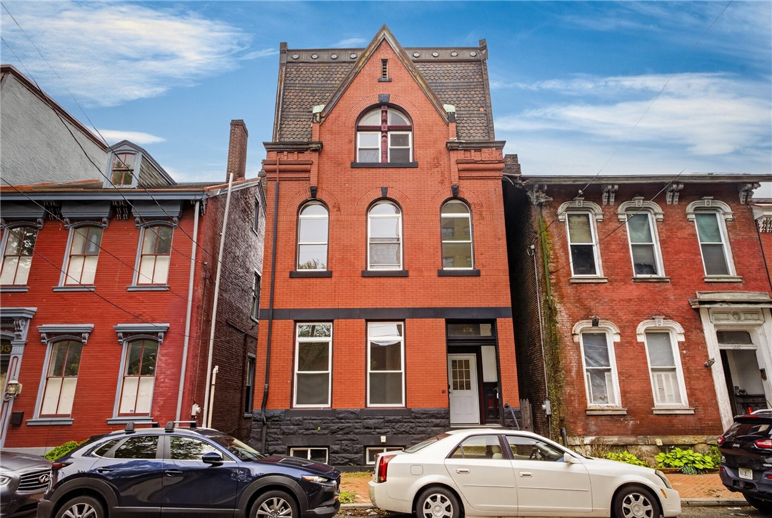 1005 Sheffield St — photo 1