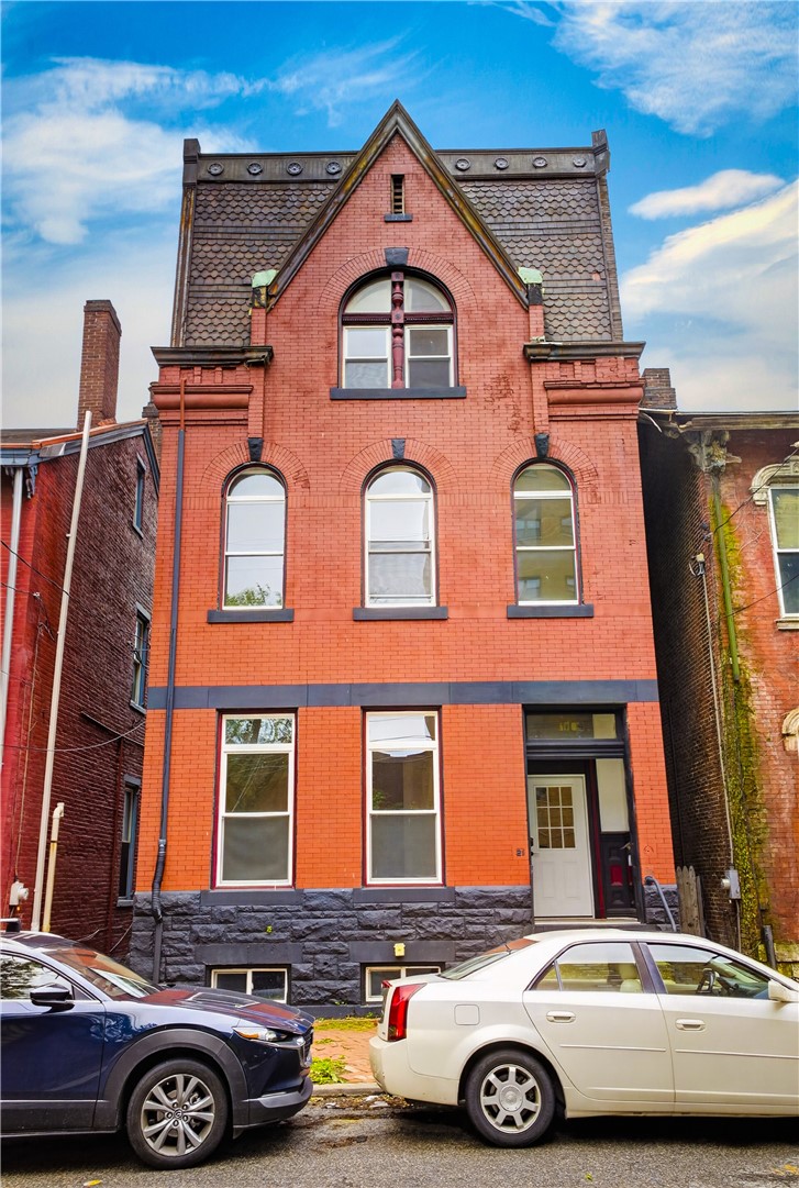 1005 Sheffield St — photo 2