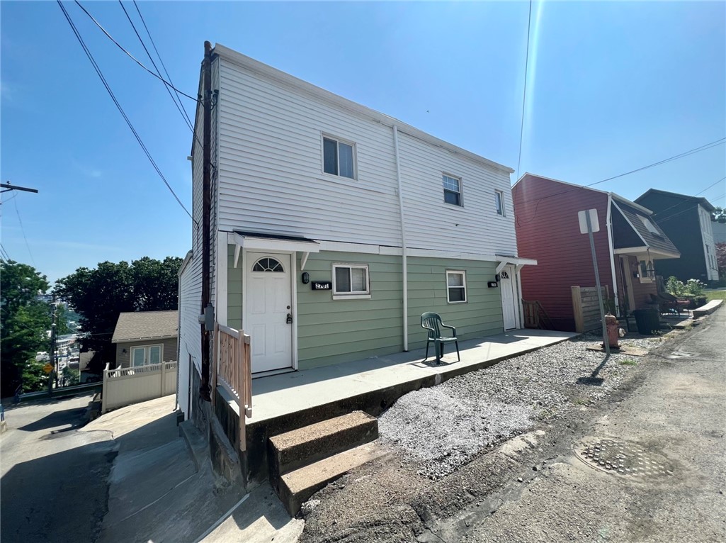 2703 Oakley Way 2701 — photo 1