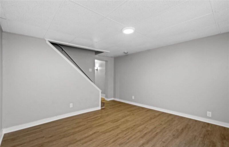 2703 Oakley Way 2701 — photo 2