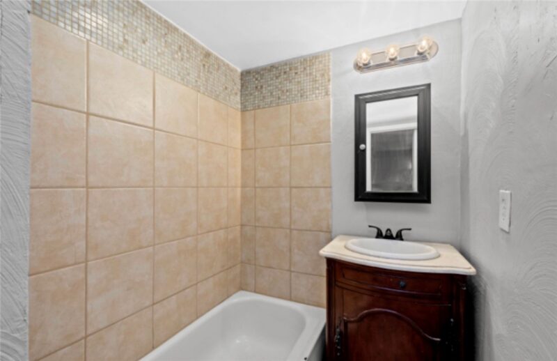 2703 Oakley Way 2701 — photo 5