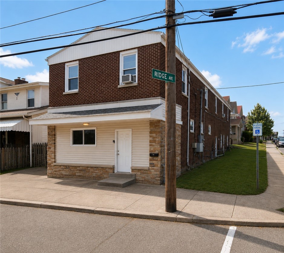 800 North St — photo 1