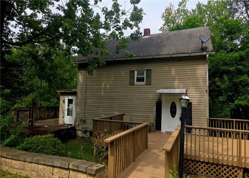 1115 W Penn St — photo 2