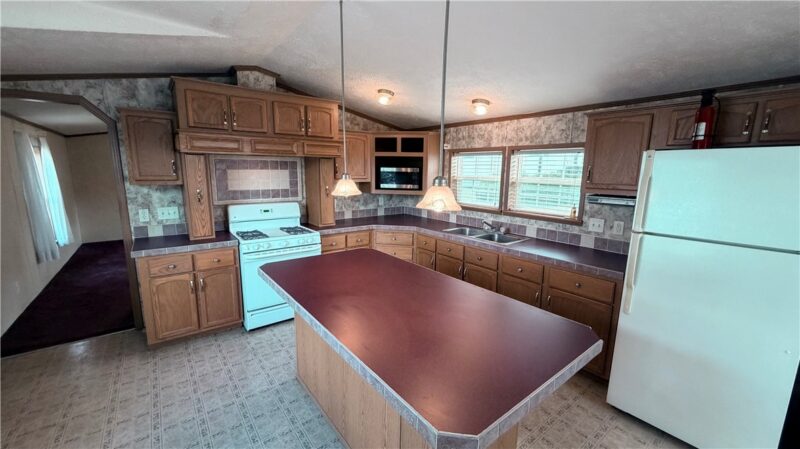 130 Brians Ct — photo 5