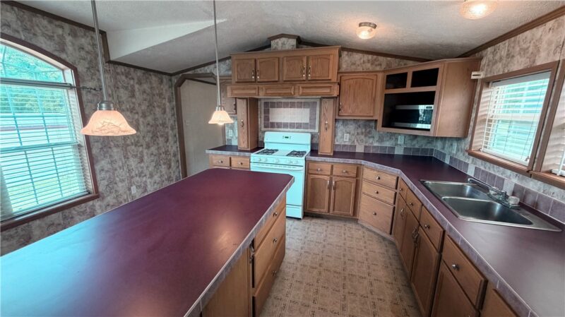 130 Brians Ct — photo 6