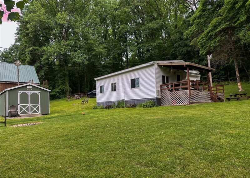 129 Old Farm Ln — photo 3