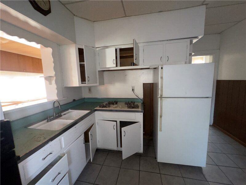 340 Park Rd — photo 5