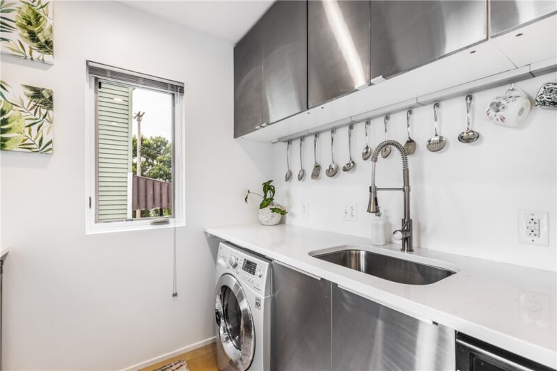 223 N Atlantic Ave — photo 8