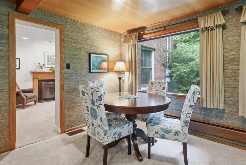 401 Robertson Rd — photo 8