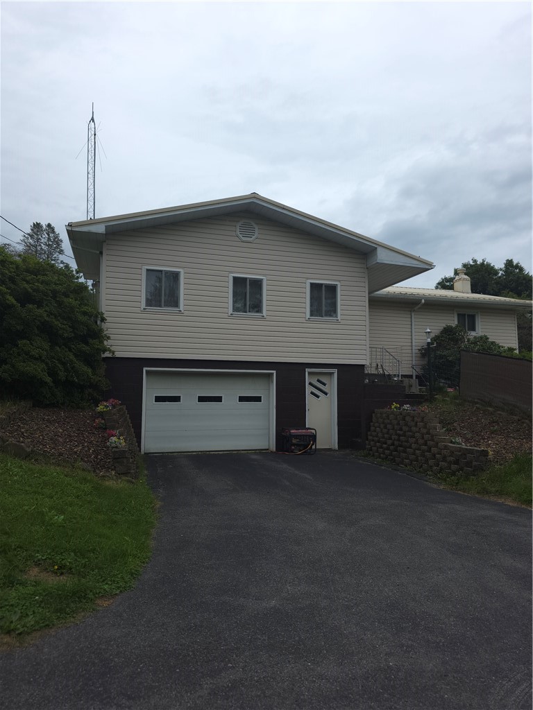 830 Bells Mills Cloe Rd — photo 1