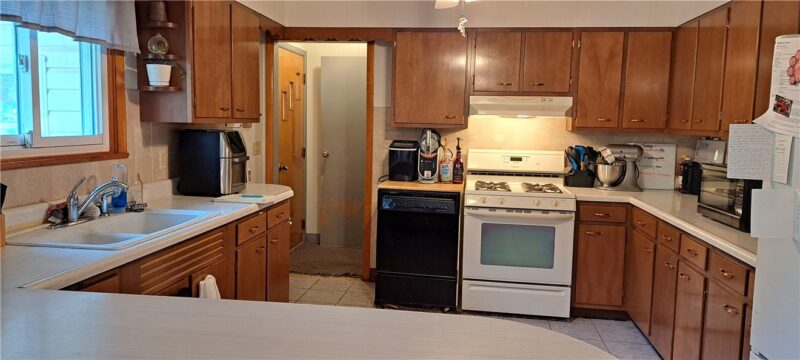 830 Bells Mills Cloe Rd — photo 4