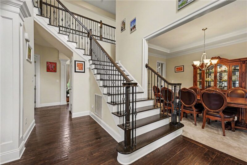 303 Connemara Ct — photo 3