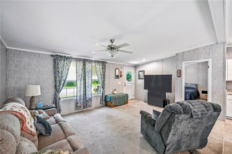 73 S Summit Rd 503 — photo 7