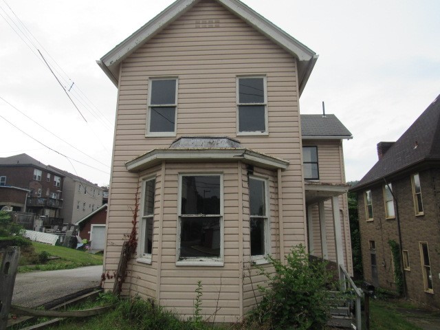 608 George Street — photo 1