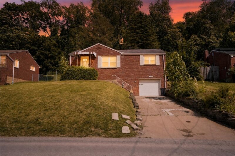 93 W Bruceton Rd — photo 2