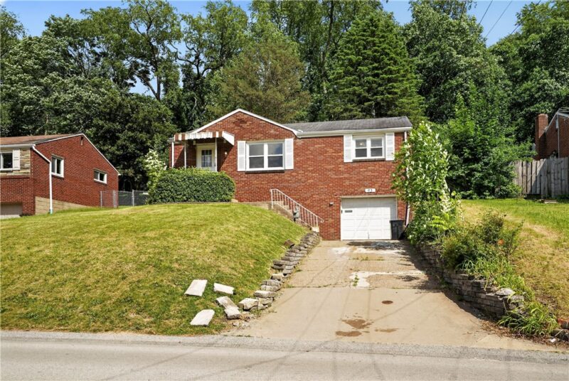 93 W Bruceton Rd — photo 3