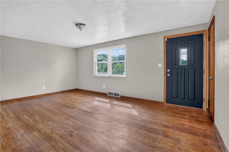 93 W Bruceton Rd — photo 7