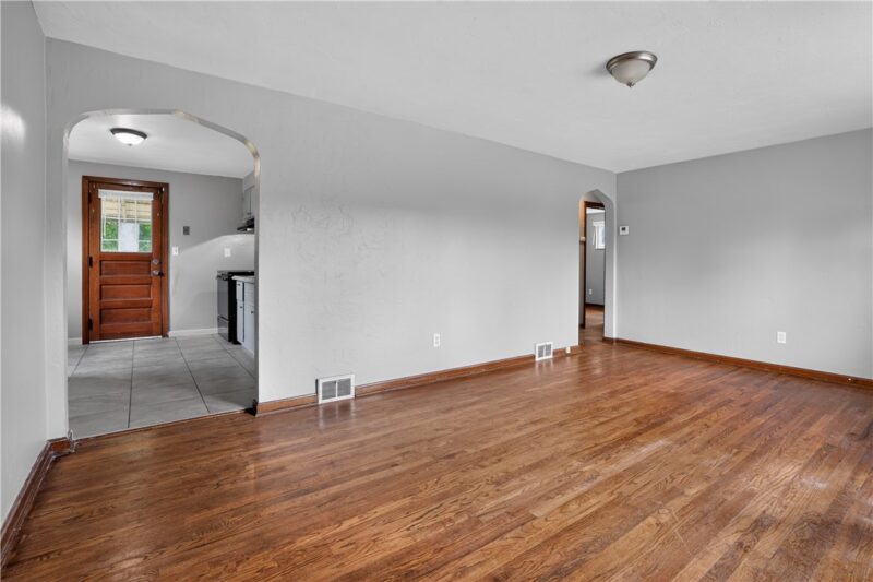 93 W Bruceton Rd — photo 8