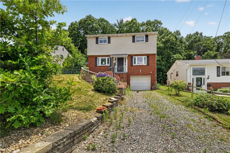 1025 Catherine Dr — photo 2
