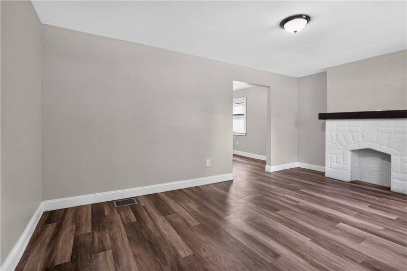 320 Fernhill Ave — photo 5
