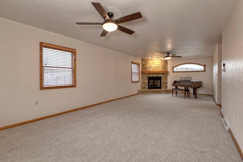 11227 Pershing DRIVE — photo 2