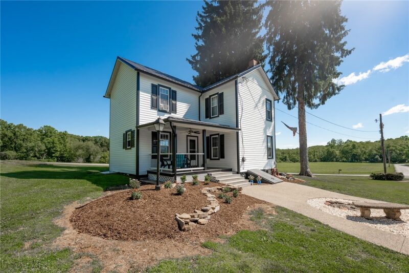 113 Johnson Rd — photo 3