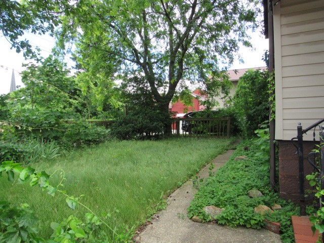 743 Spence Way — photo 3