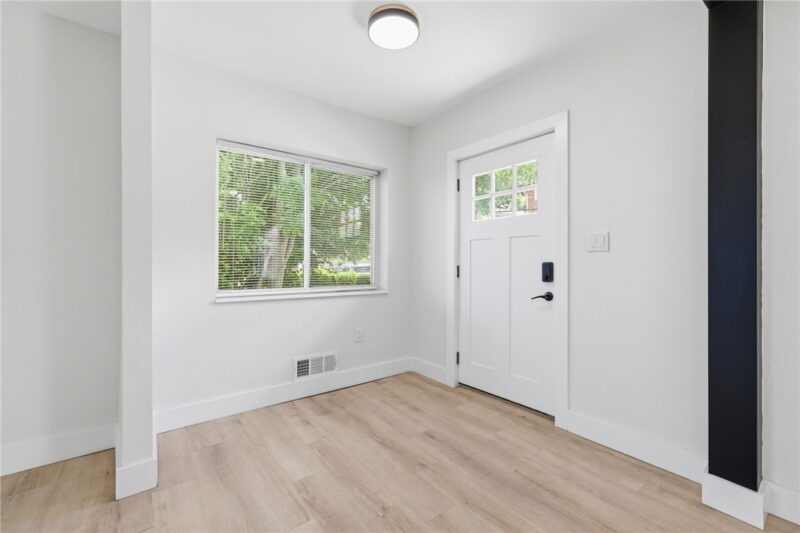 2961 Ruthwood Ave — photo 6