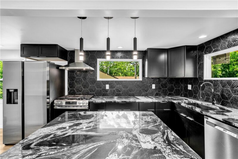 1113 Grandview Ave — photo 4