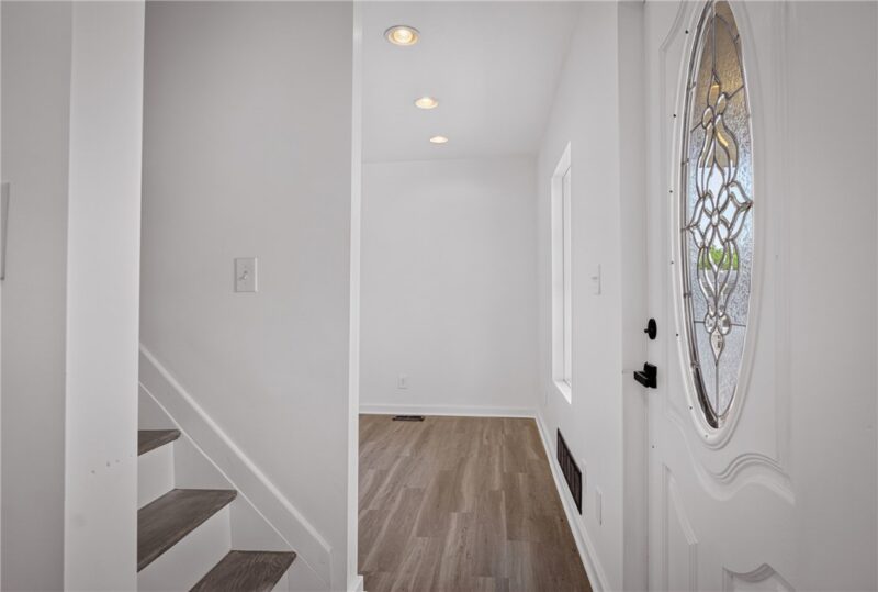 635 Valley St — photo 7