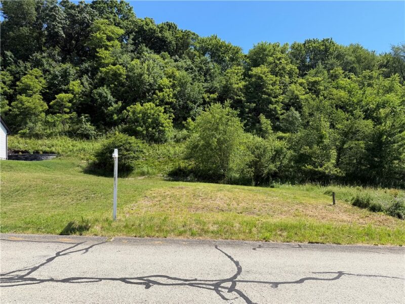 620 Cedar Ridge Dr — photo 2