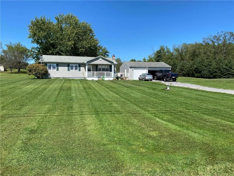 4871 County Line ROAD — photo 1